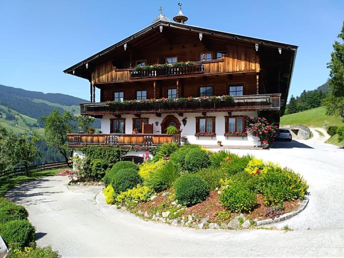 Aussermoos-Zuhaus อัลพ์บาค ภายนอก รูปภาพ